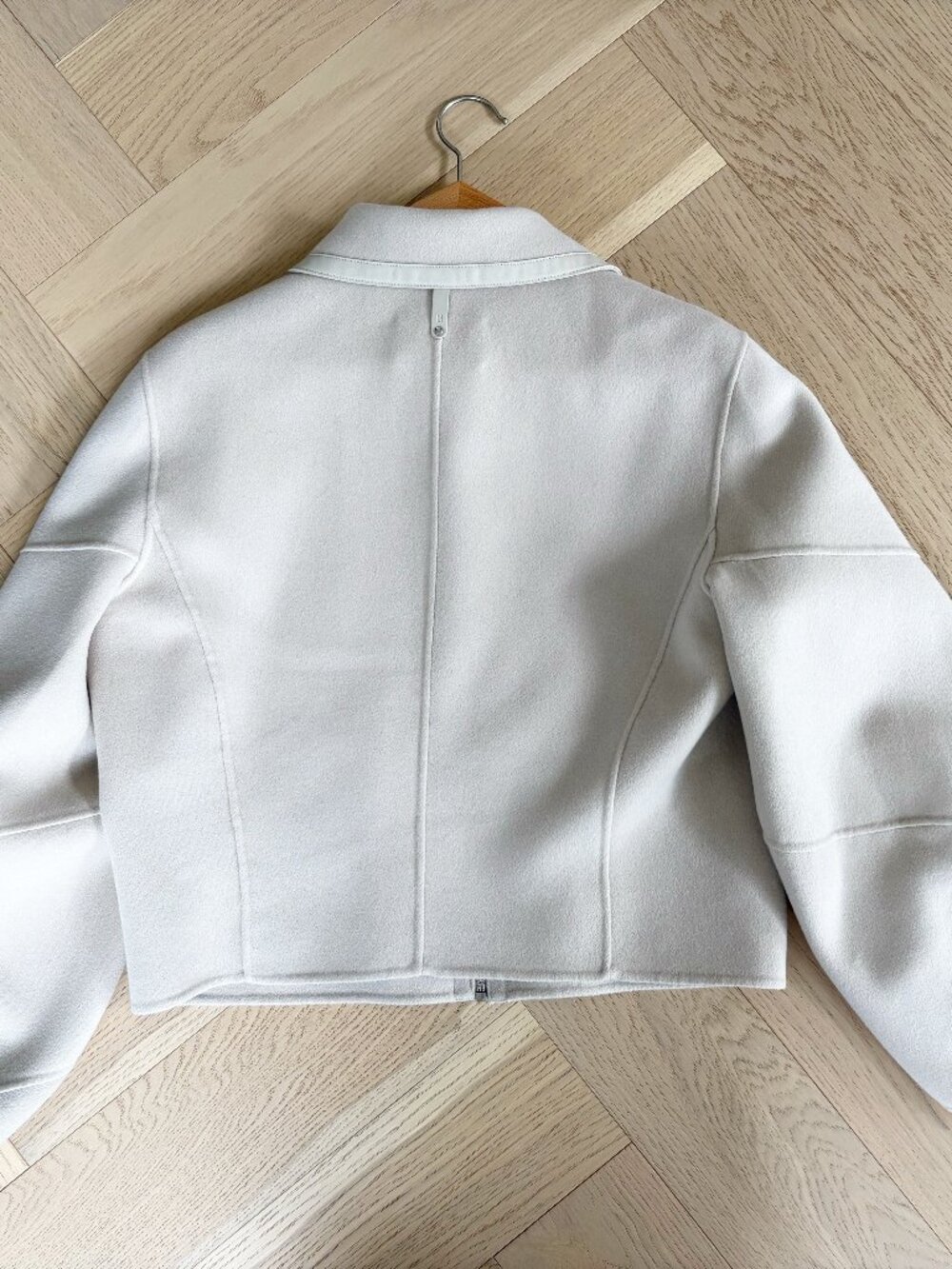 Mackage Solana Double-Face Wool balloon sleeved short jacket, Size Medium - Picture 3 of 8